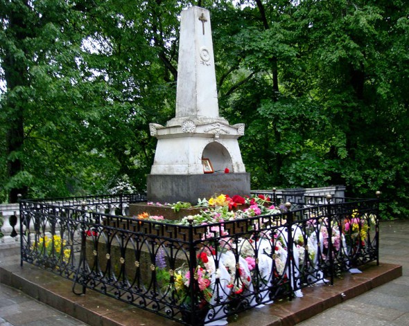Могила Александра Пушкина